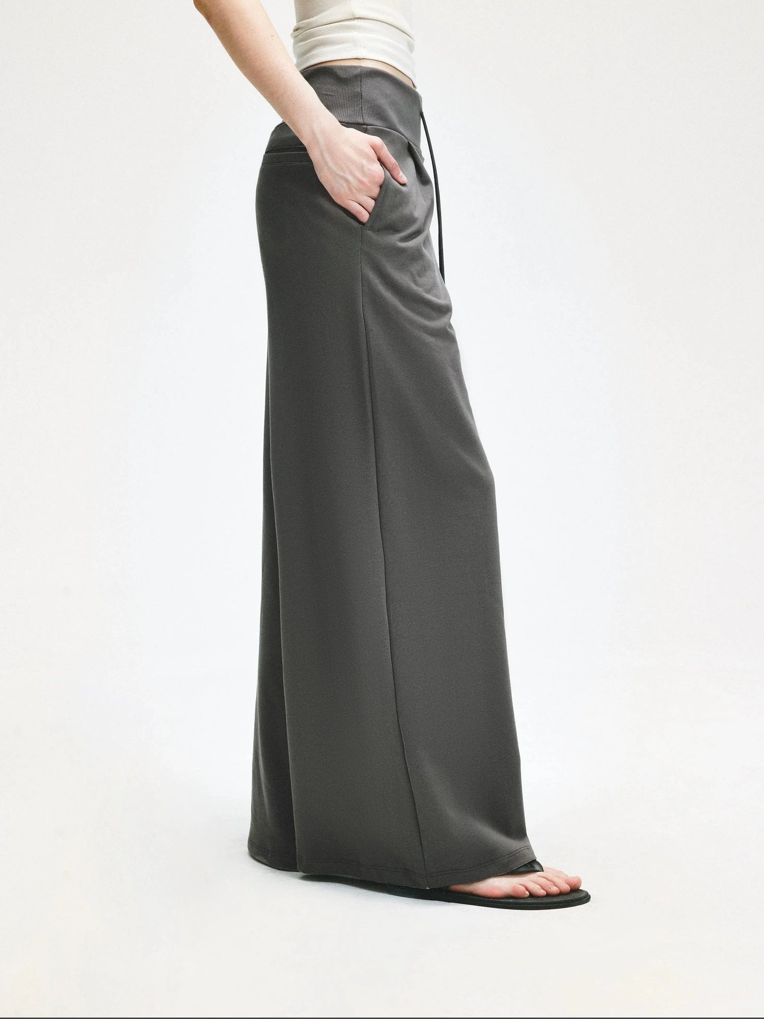 KVKV Yoga Clothing Brand - Wide Leg Ribbed Jogger Pants