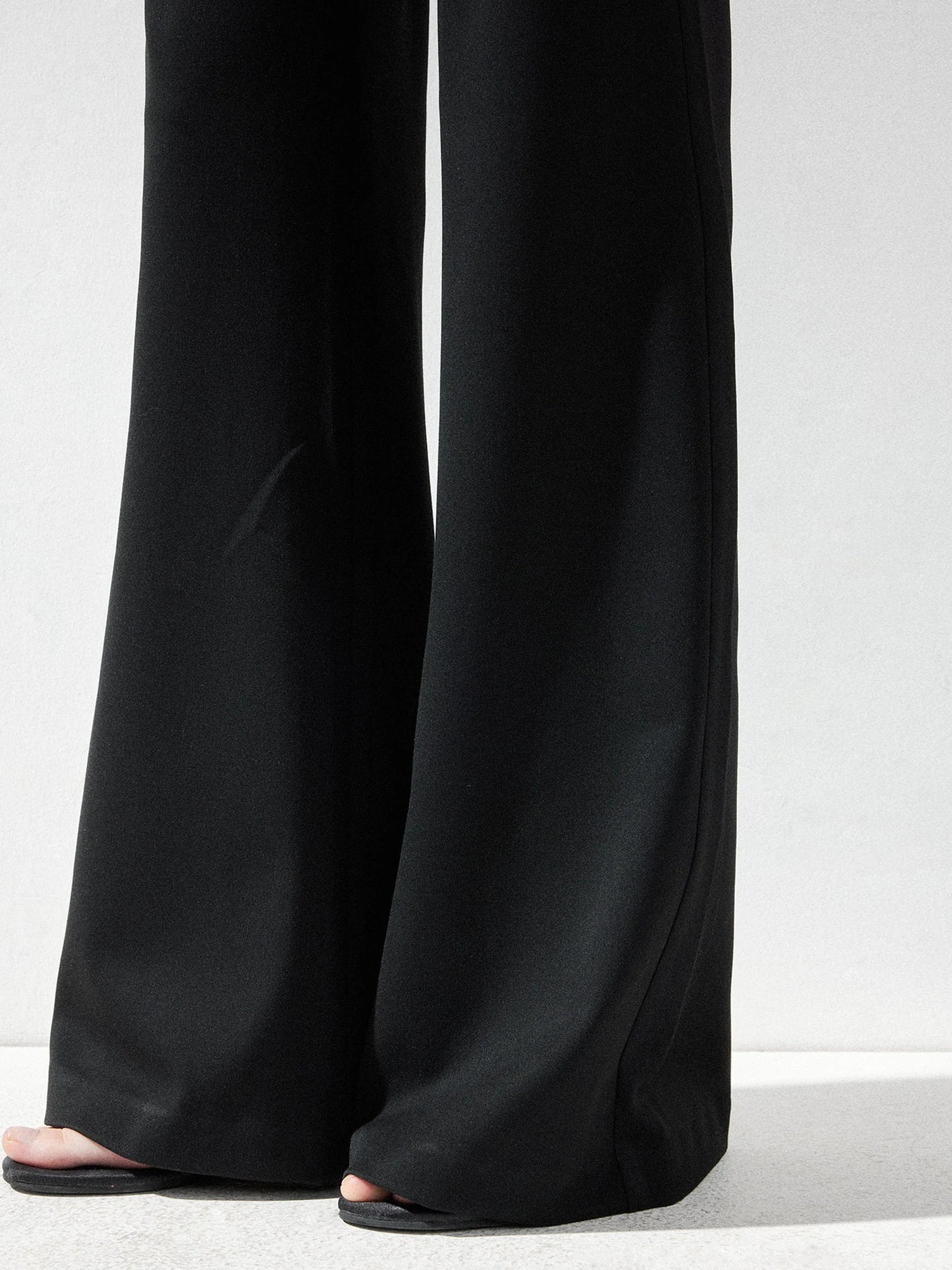 kvkv Wide Waistband Button Detail Textured Stretch Trousers