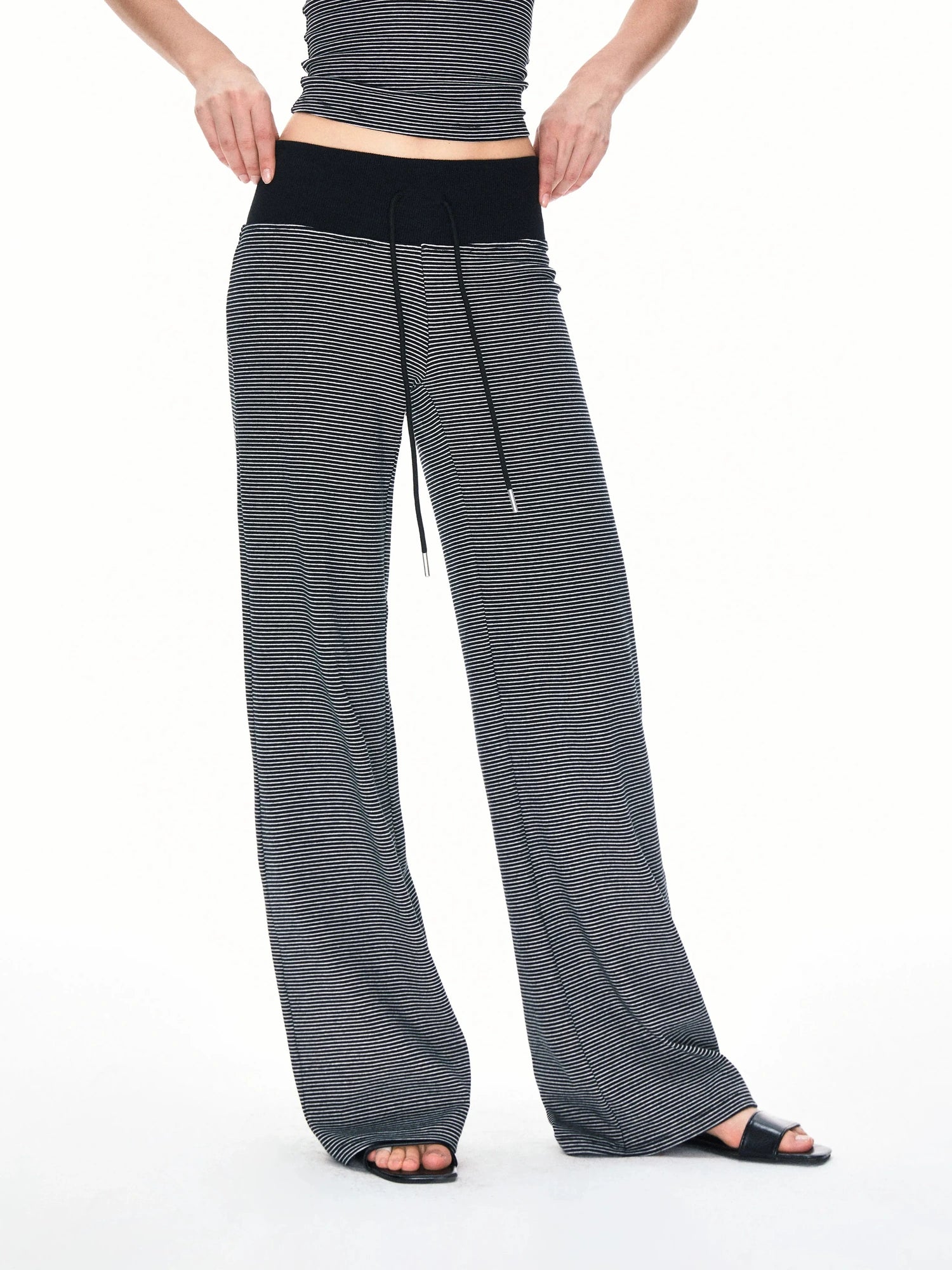 kvkv Wide Waistband Stripe Jogger Pants