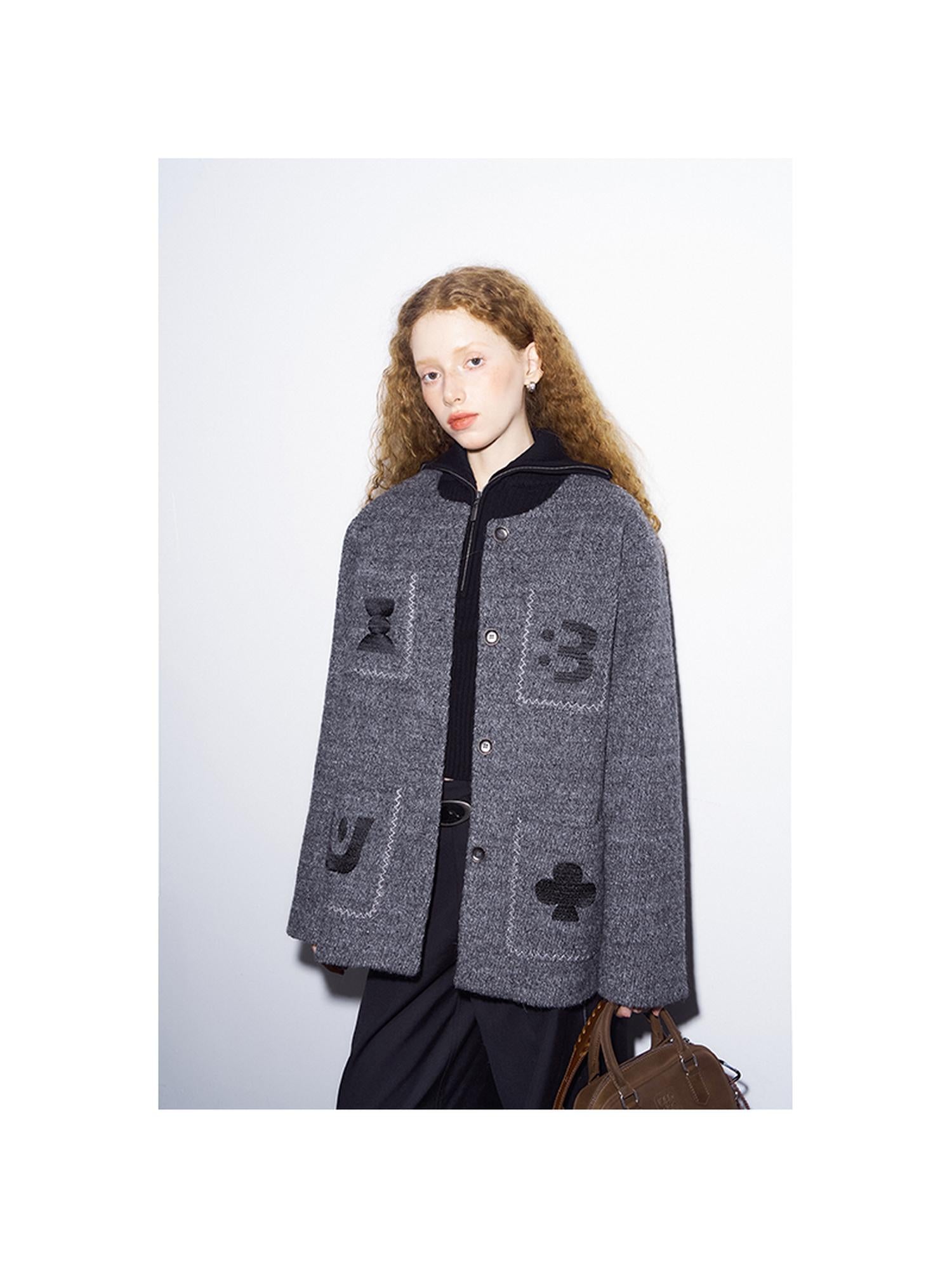 DIDDI MODA Elegant Cropped Bouclé Jacket With Embroidered Pockets &amp; Digital Motifs