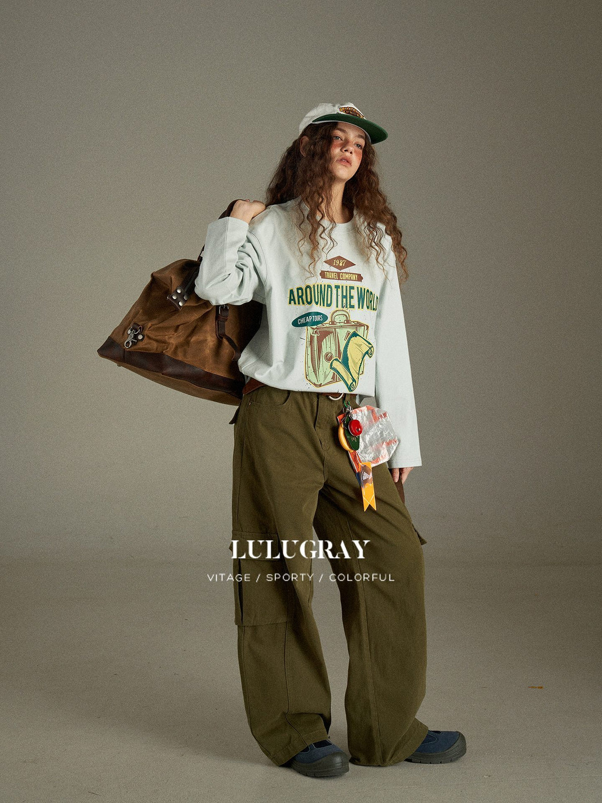 lulugray_Vintage_Letter_Print_Loose_Crewneck_Pullover_Women&