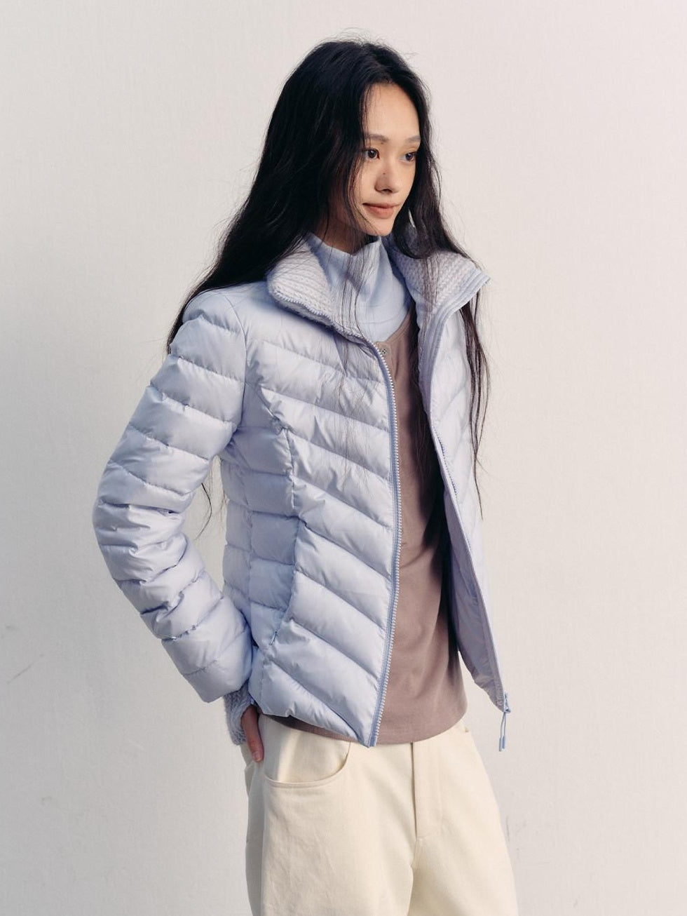 lvetong 90% White Duck Down Lightweight Slim Short Street Stand Collar Lady Down Jackets