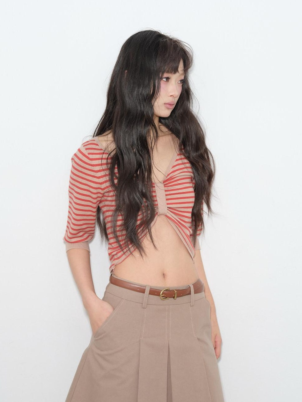 lvetong Backless Slim Street V-neck Cropped Red Stripe Women Short Sleeve T-Shirts