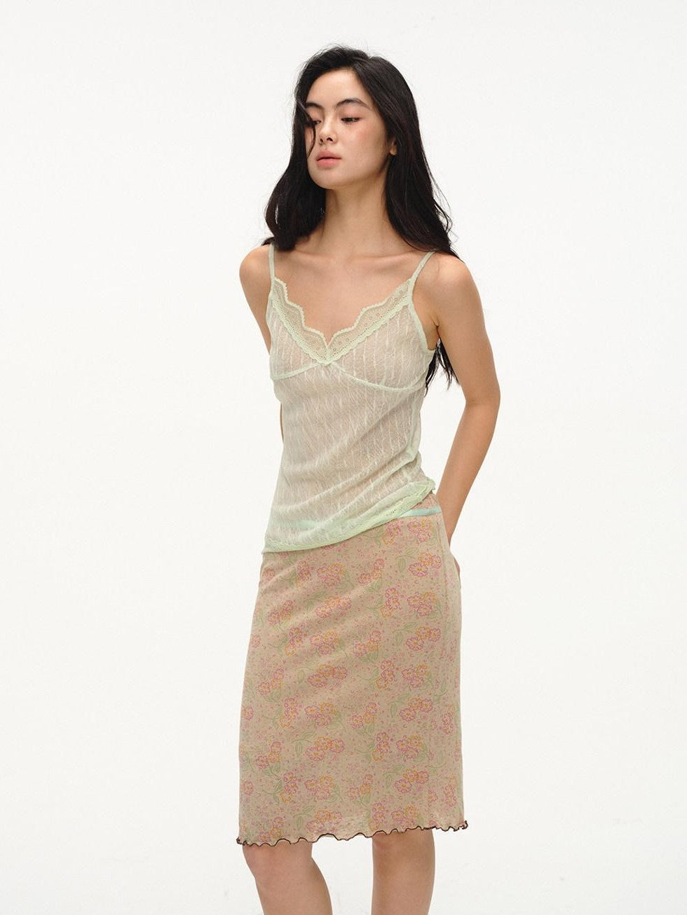 lvetong Beige Jacquard Floral Knit Rolled Edge Low Waist Women&