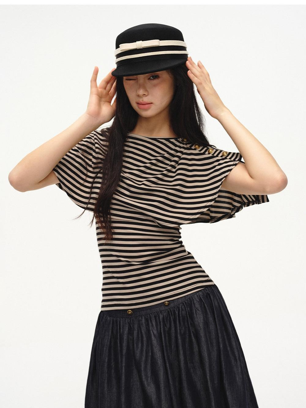 lvetong Black Striped Buttoned Shawl V-neck Slim Fit Women&