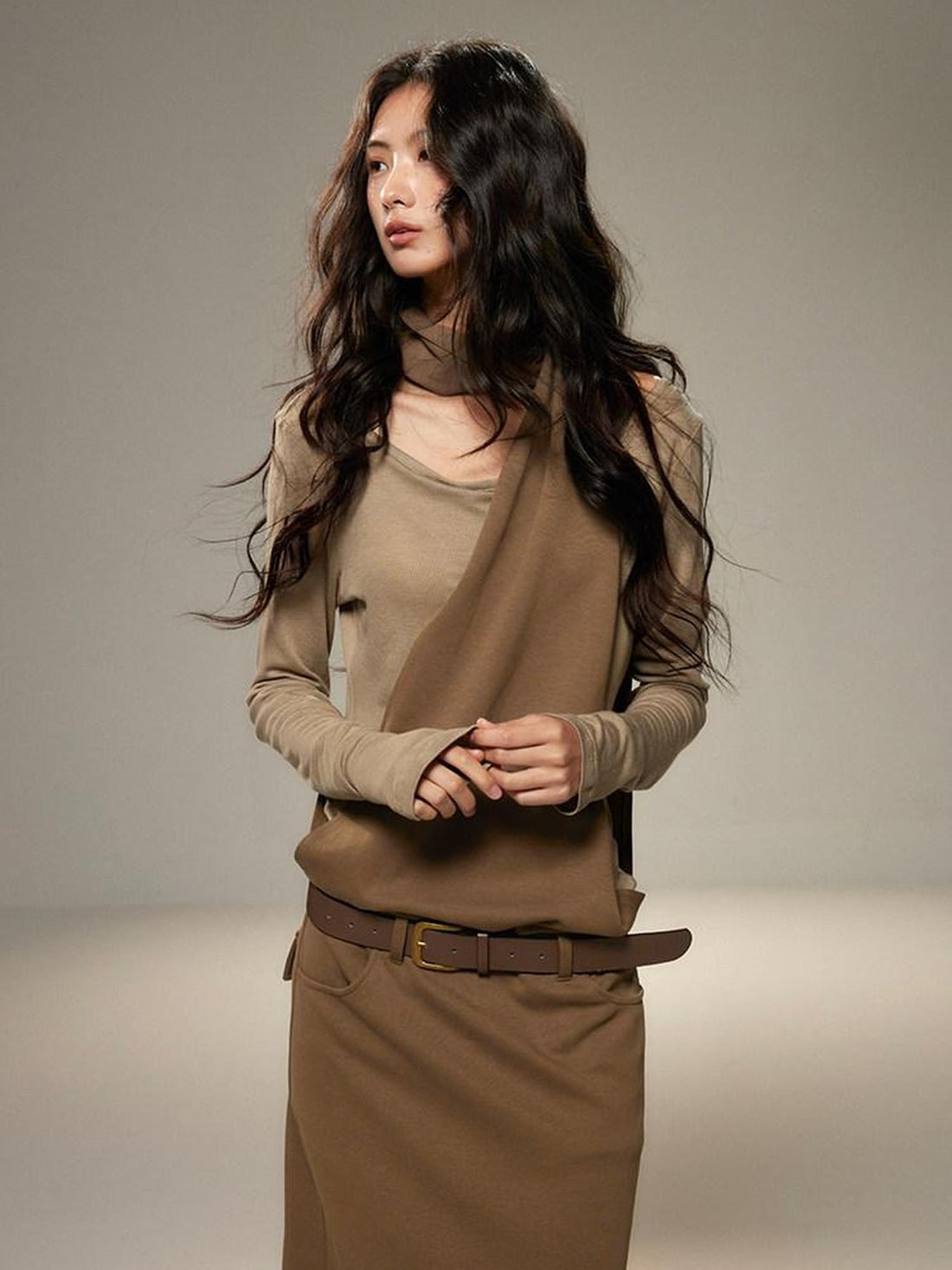 lvetong Cinched Waist Halter Neck Faux Layered Wasteland Long Sleeve Casual Maxi Dresses