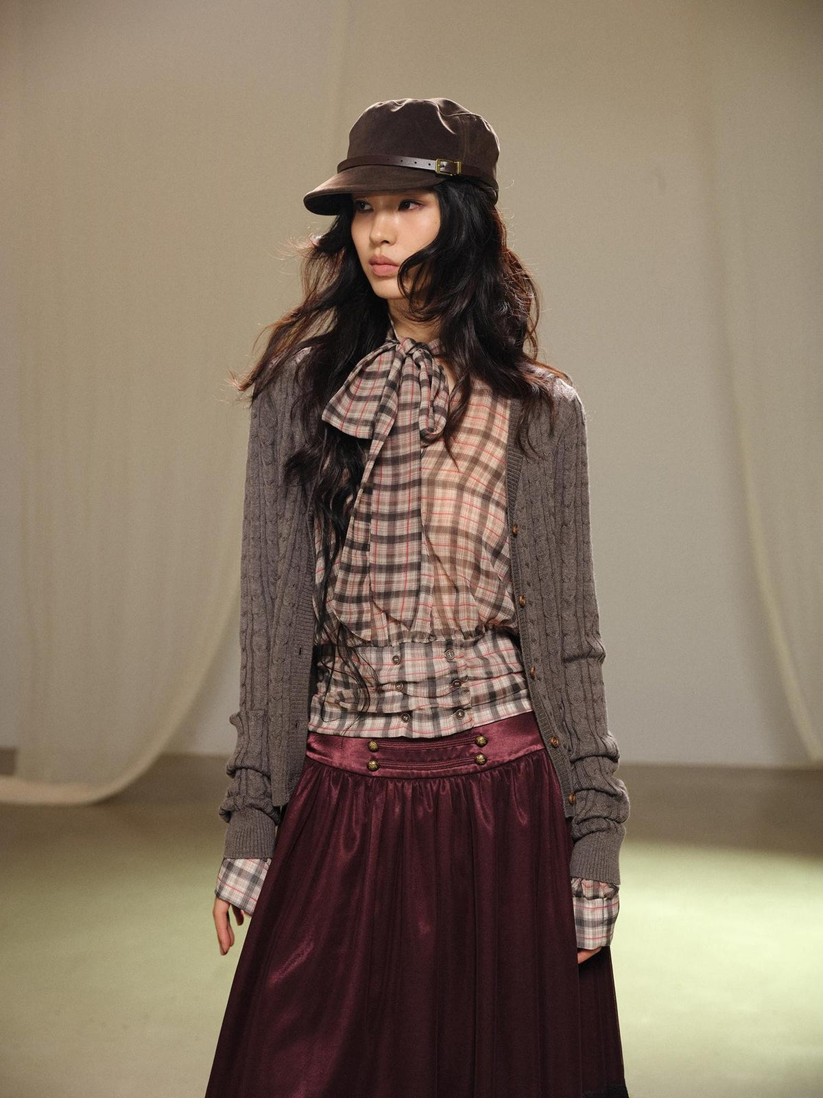 lvetong Gray Cable Knit V-neck Buttoned Fitted Women&