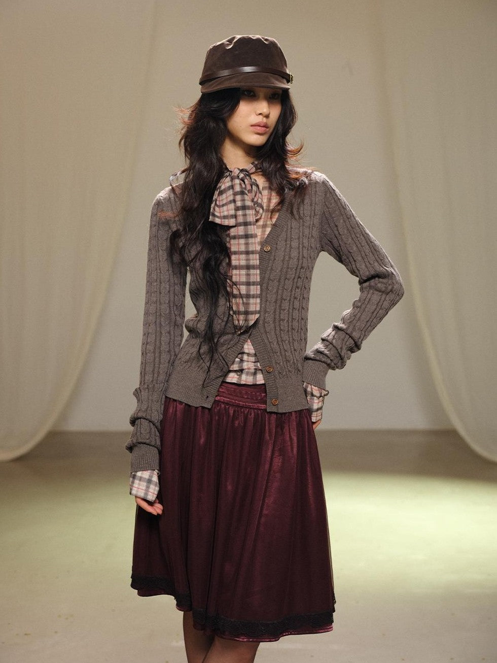 lvetong Gray Cable Knit V-neck Buttoned Fitted Women&