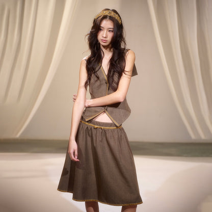 lvetong_Green_Sailor_Collar_Strap_Spliced_V-neck_Pleated_Women&