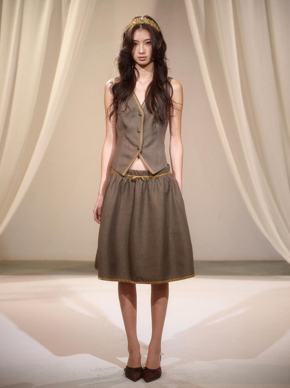 lvetong Green Sailor Collar Strap Spliced V-neck Pleated Women&
