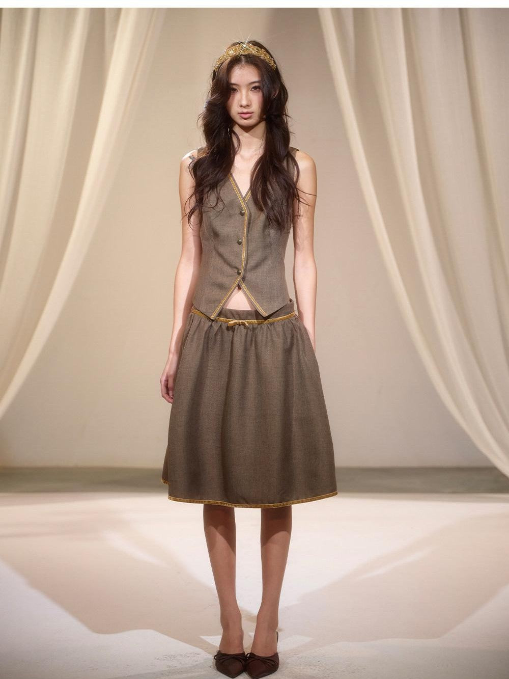 lvetong Green Sailor Collar Strap Spliced V-neck Pleated Women&