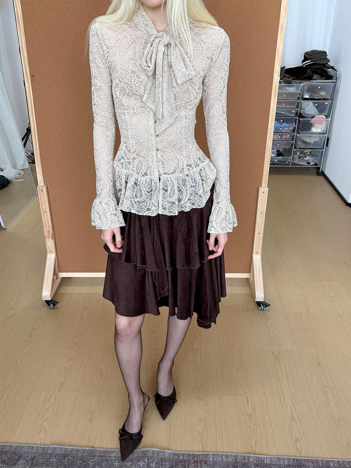 lvetong Hollow Out Bow Tie Long Sleeve Slim Fit Solid Women&