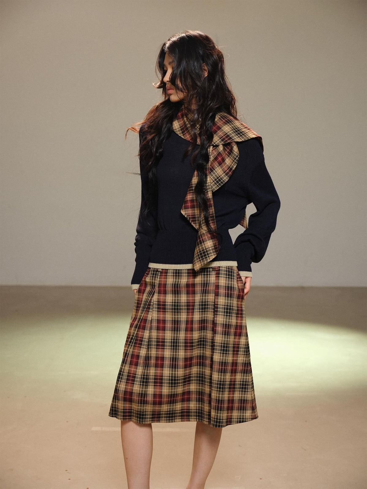 lvetong Navy Color Block Knit Waist Cinched Women&