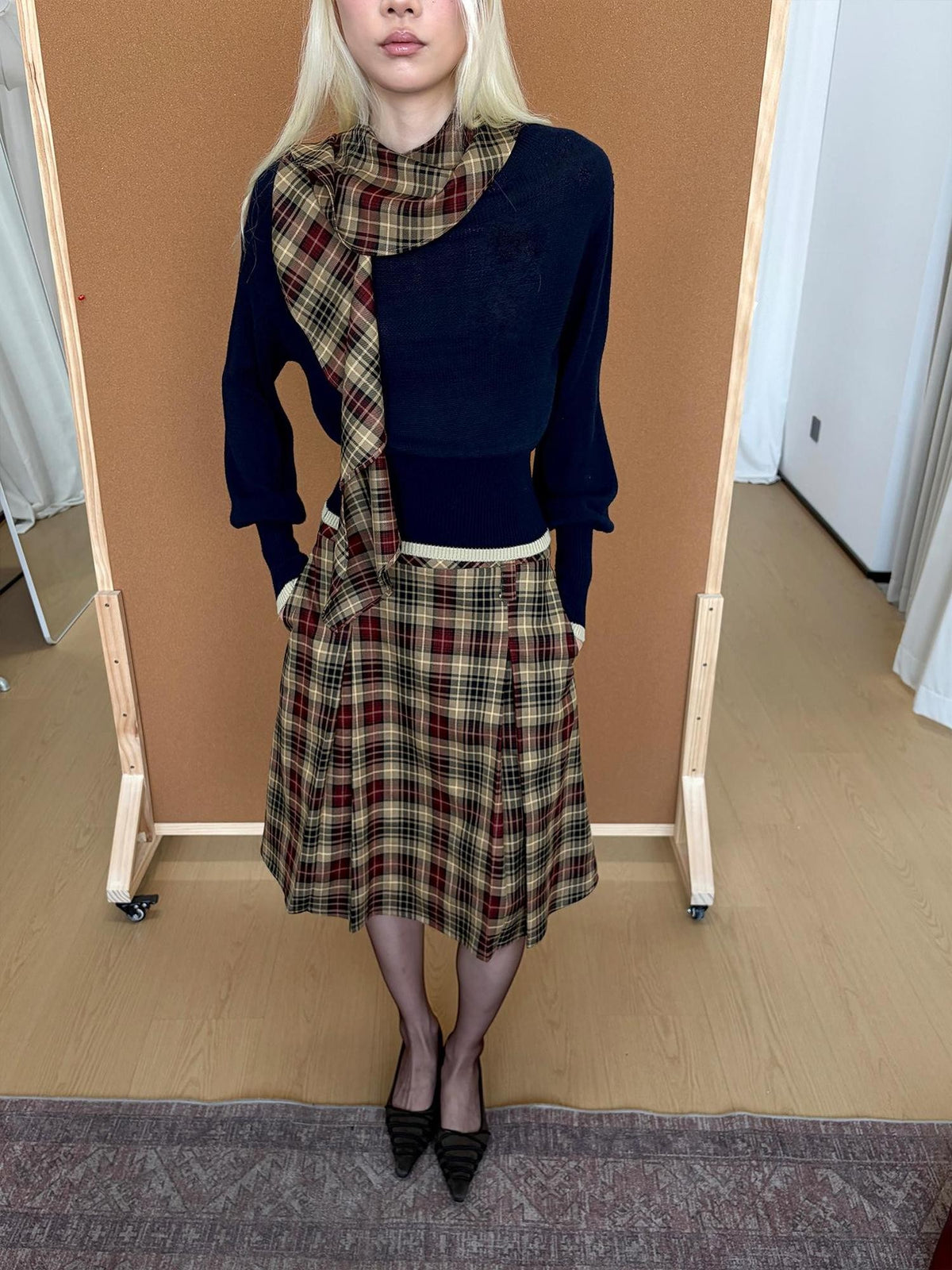 lvetong Navy Color Block Knit Waist Cinched Women&