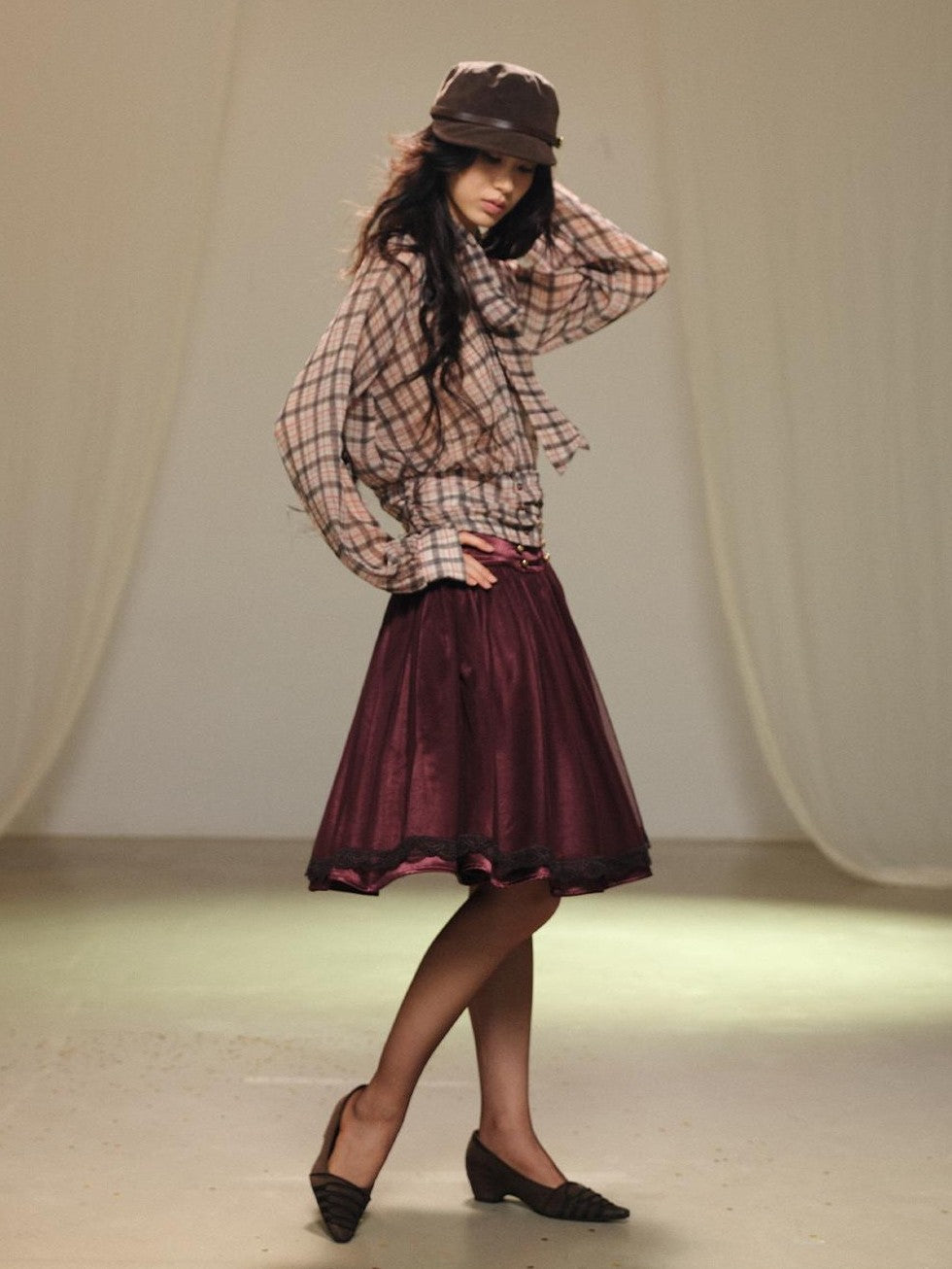 lvetong Plaid Bow V-neck Double Button Shirred Waist Women&