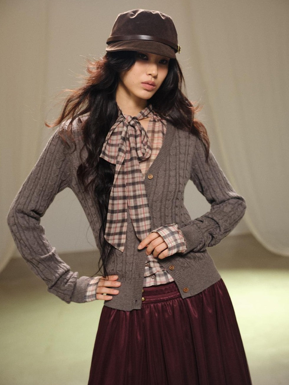 lvetong Plaid Bow V-neck Double Button Shirred Waist Women&