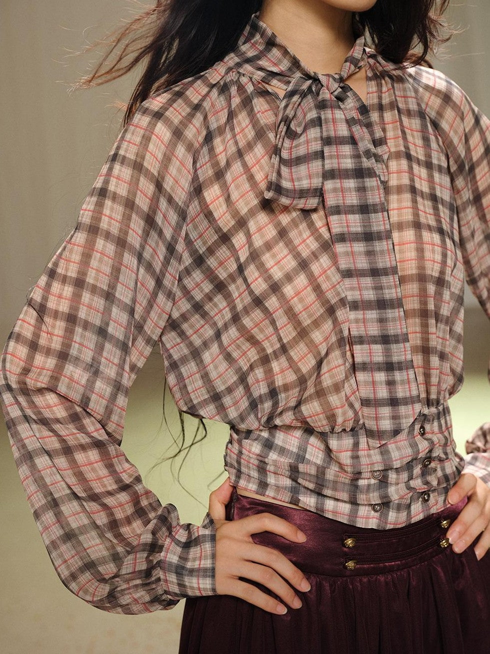 lvetong Plaid Bow V-neck Double Button Shirred Waist Women&