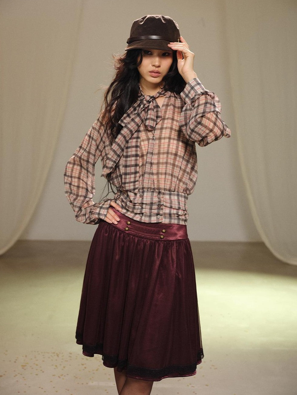 lvetong Plaid Bow V-neck Double Button Shirred Waist Women&