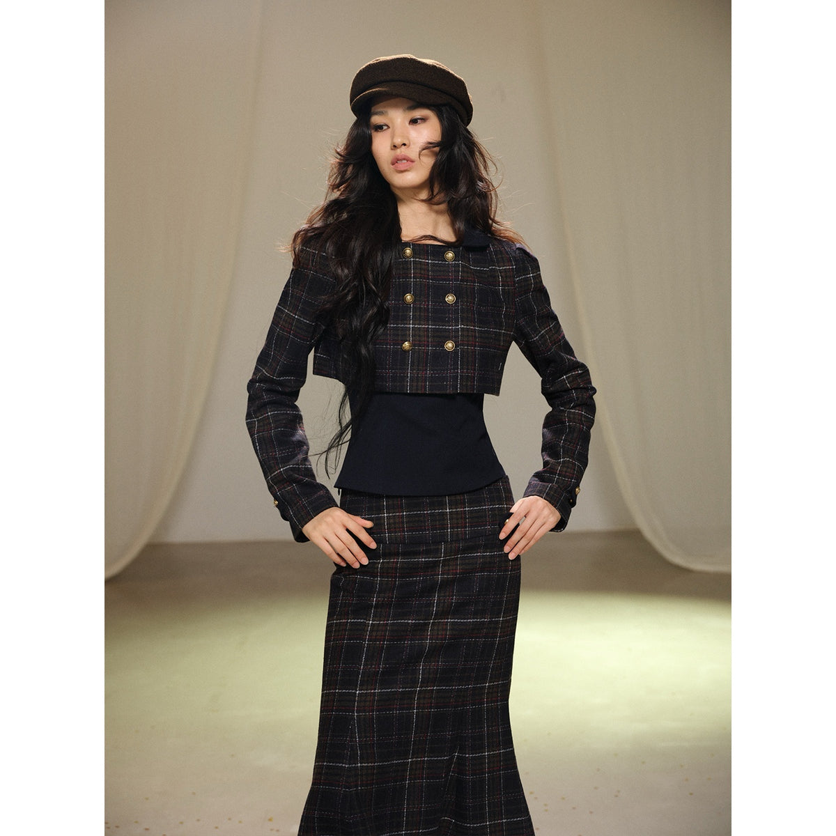 lvetong_Plaid_Wool_Blend_Cropped_Jacket_Long_Sleeve_Fishtail_Skirt_Women&