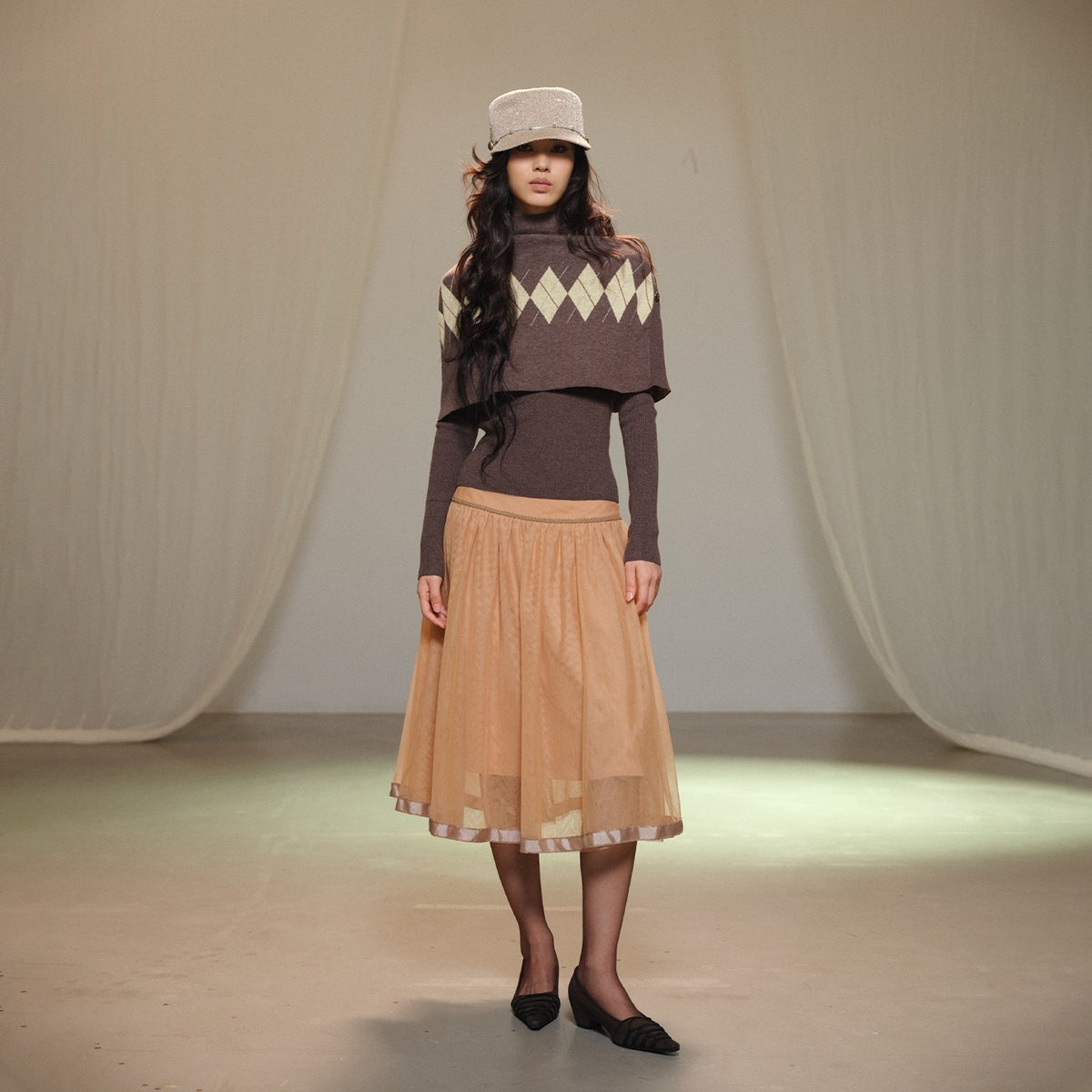 lvetong_Retro_Diamond_Knit_Stand_Collar_Cape_Women&