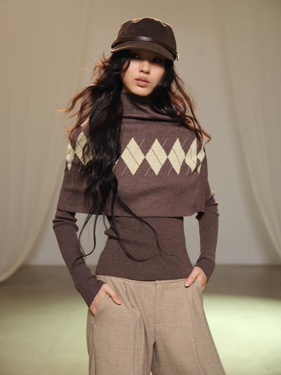 lvetong Retro Diamond Knit Stand Collar Cape Women&
