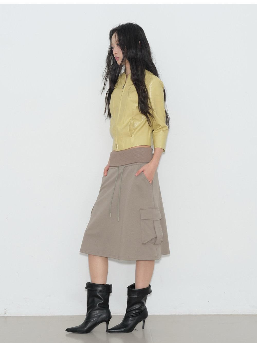 lvetong Yellow Roundneck Three Quarter Sleeve Slim Women&