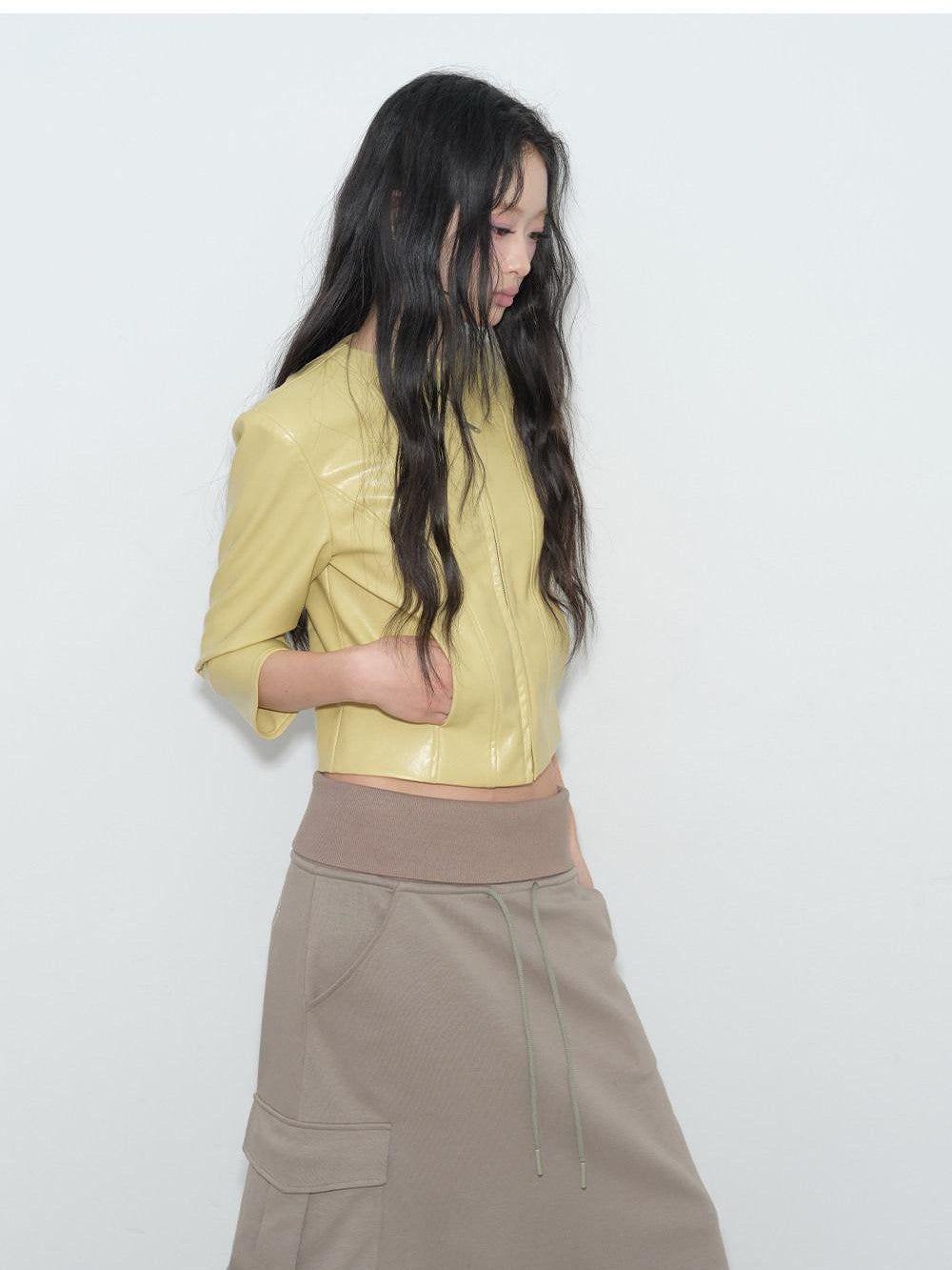 lvetong Yellow Roundneck Three Quarter Sleeve Slim Women&