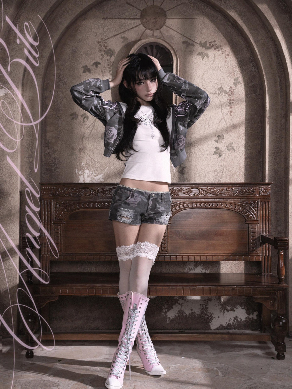 marumaruzip Pink Rose Camo Letter Print Loose Zipper Women&