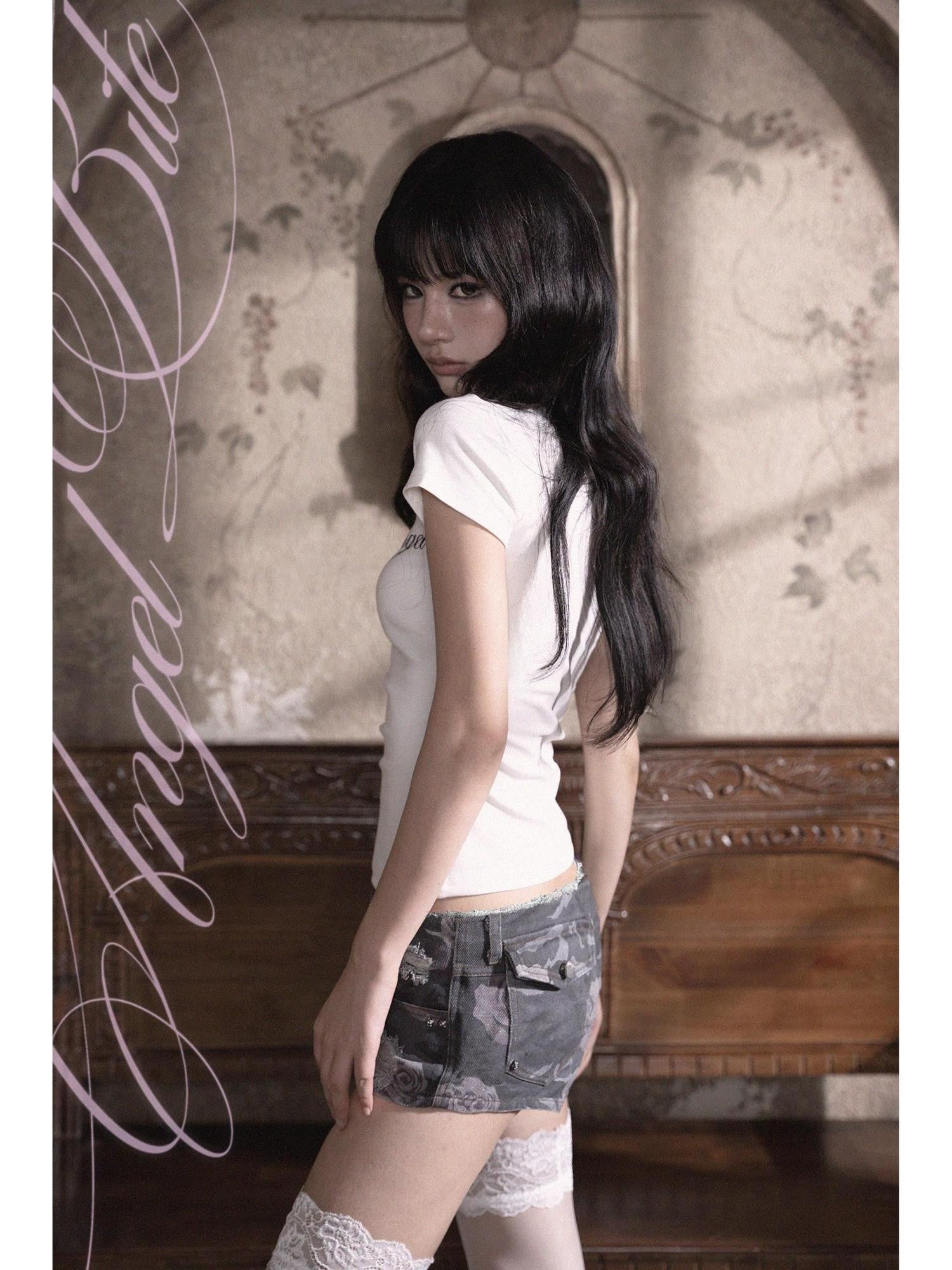marumaruzip Rose Camo Distressed Button Fly Women&