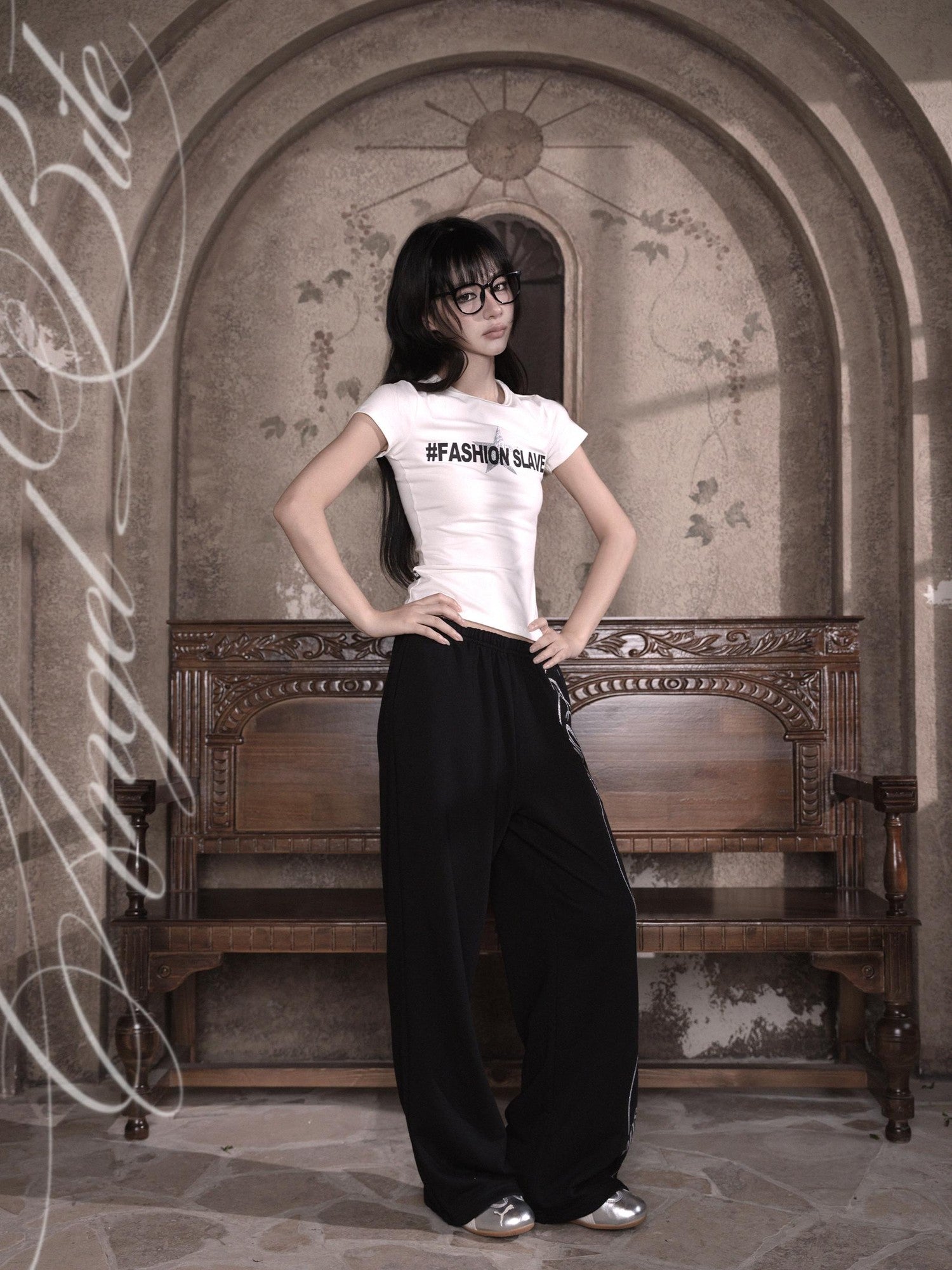 marumaruzip Silver Shimmer Cross Print Women&