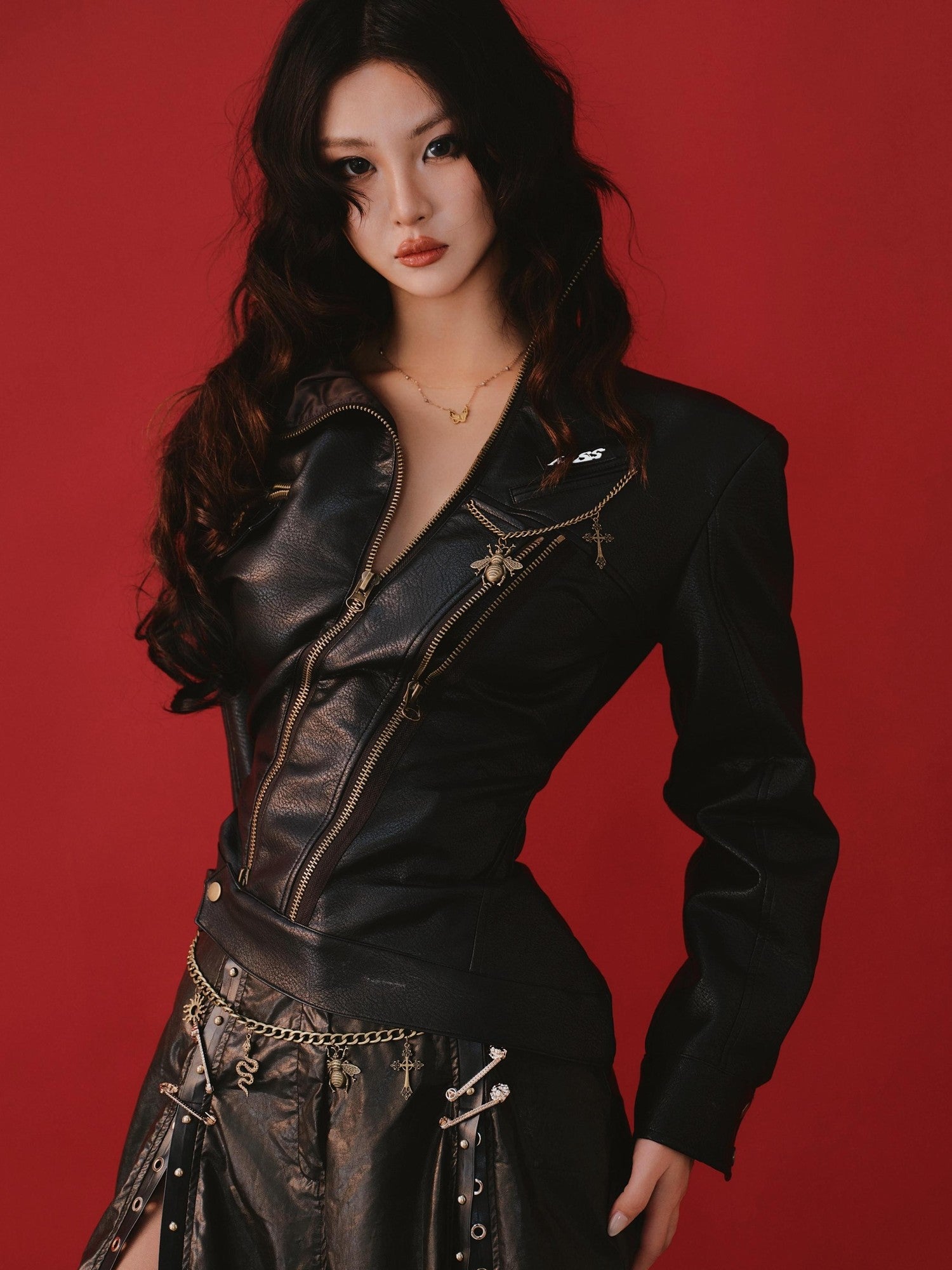 mss studio Retro Asymmetrical Metal Hardware Women&