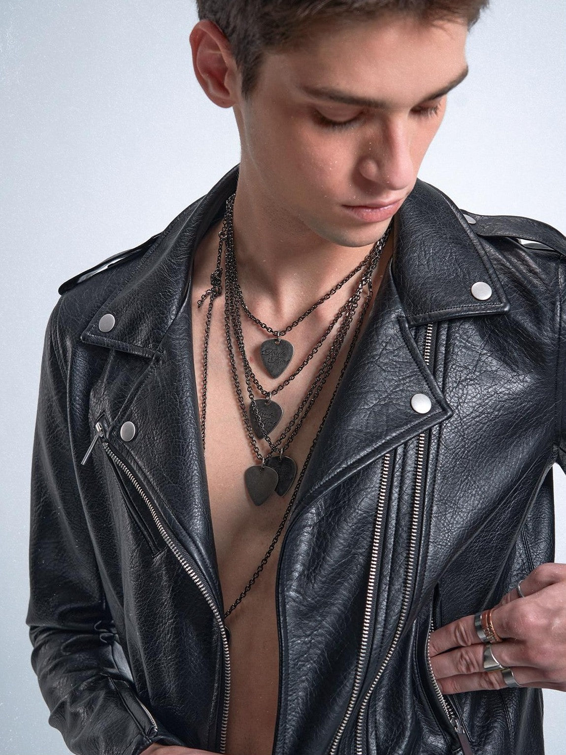 no E mosen Electroplated Silver Distressed Rock Bad Boy Cross Chain Women&