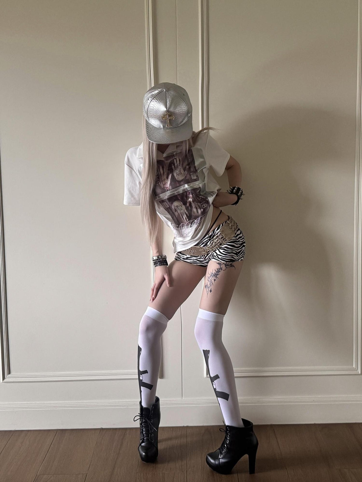 no E mosen Liquid Metal Silver Print Y2k Graphic Polo Women&