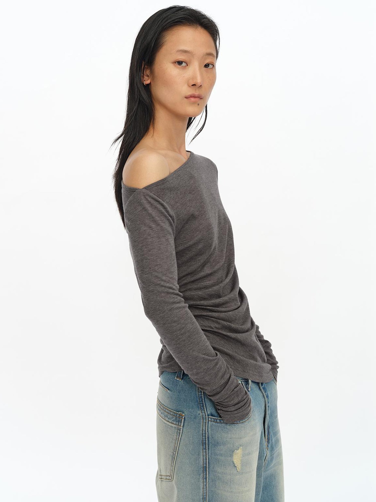 oinimi Asymmetric Ruffle Sleeve Top In Black Gray Oatmeal