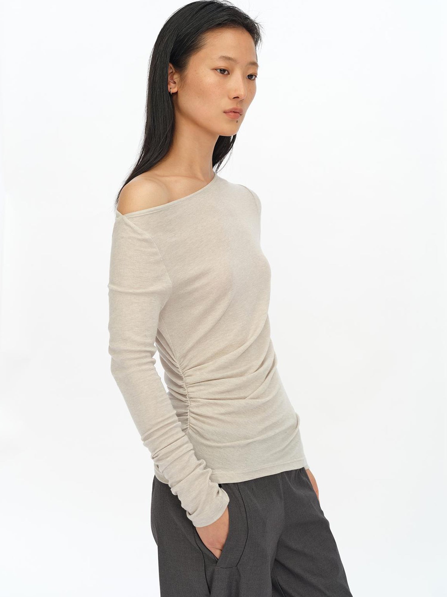 oinimi Asymmetric Ruffle Sleeve Top In Black Gray Oatmeal