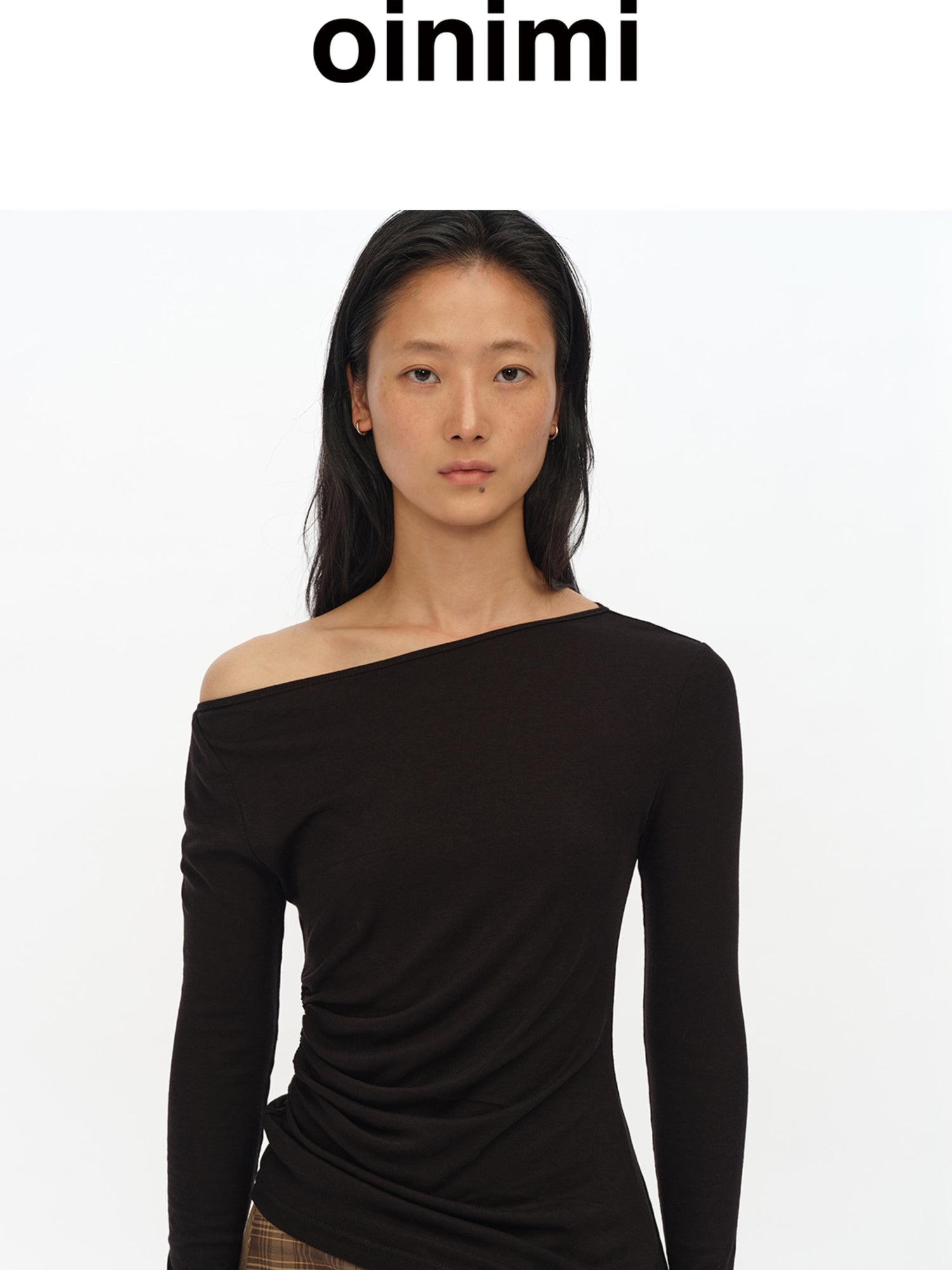 oinimi Asymmetric Ruffle Sleeve Top In Black Gray Oatmeal