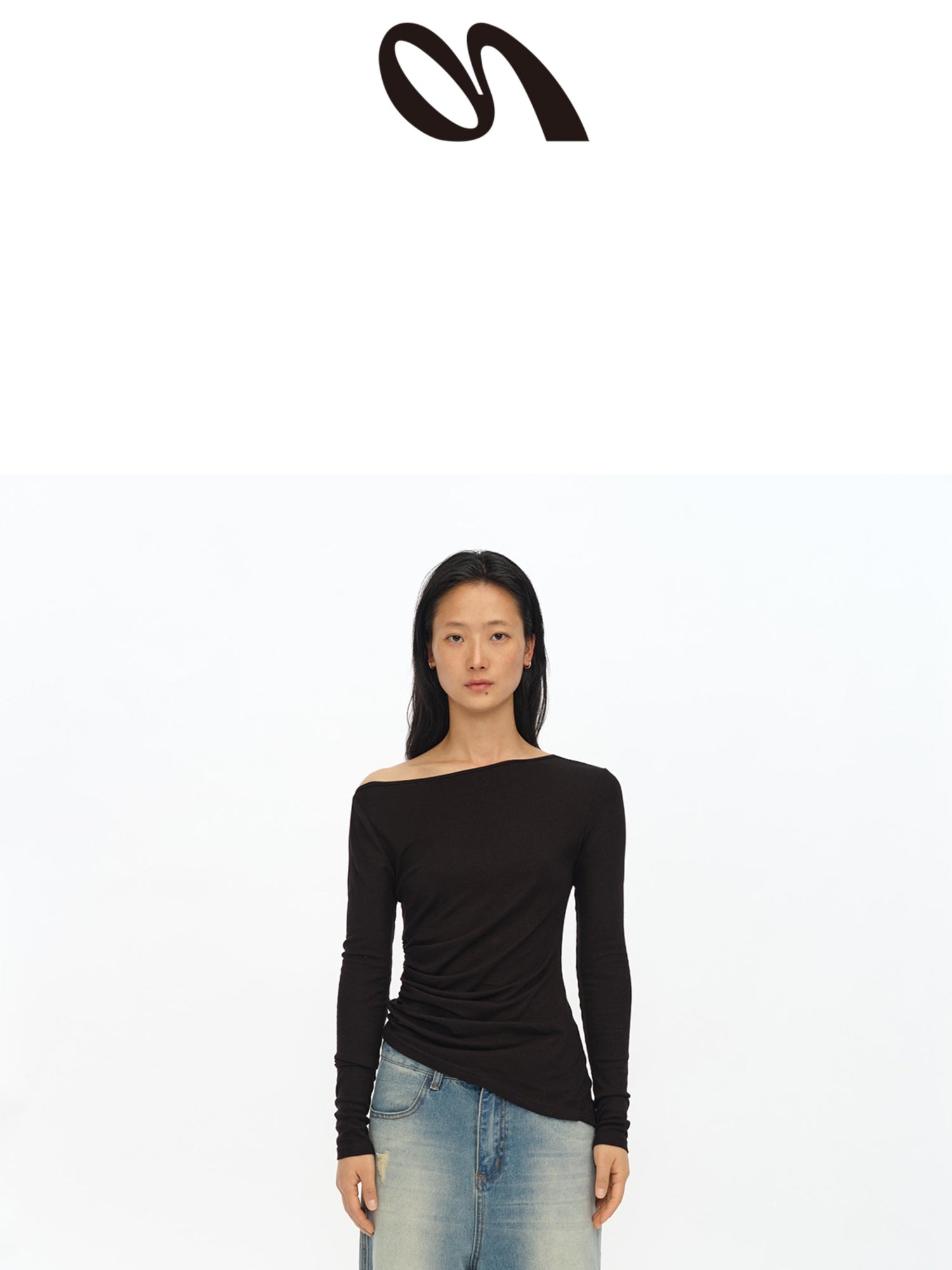 oinimi Asymmetric Ruffle Sleeve Top In Black Gray Oatmeal