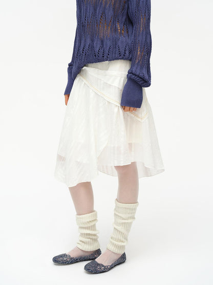 oinimi Asymmetrical Cloud Pleated Skirt In Soft Ivory