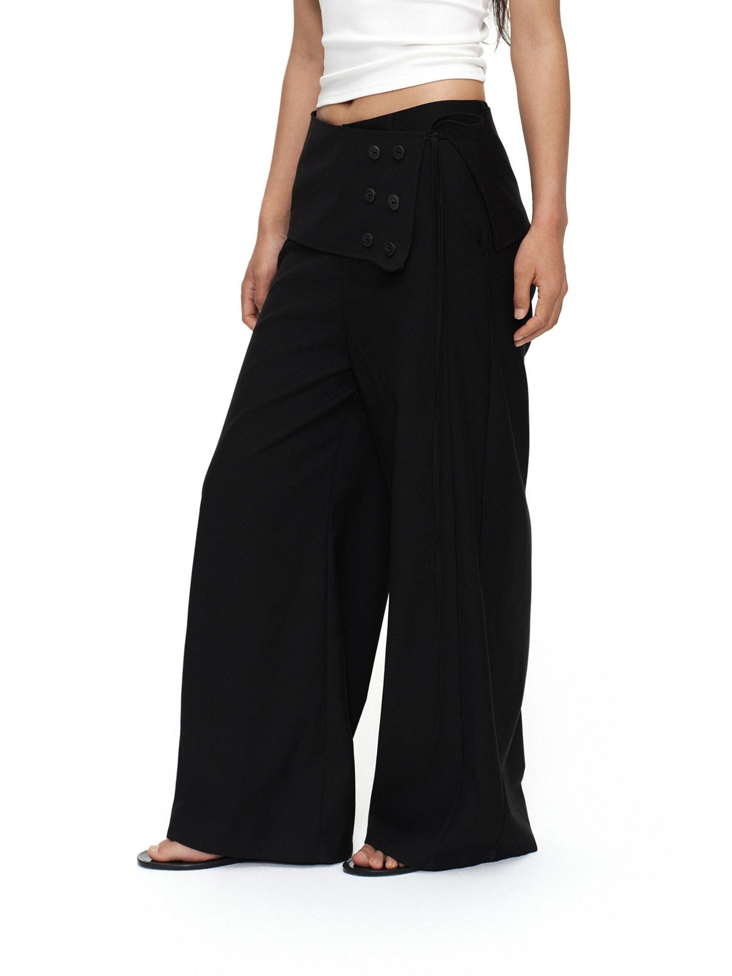 oinimi Black Button Detail Detachable Skirt Straight Women&