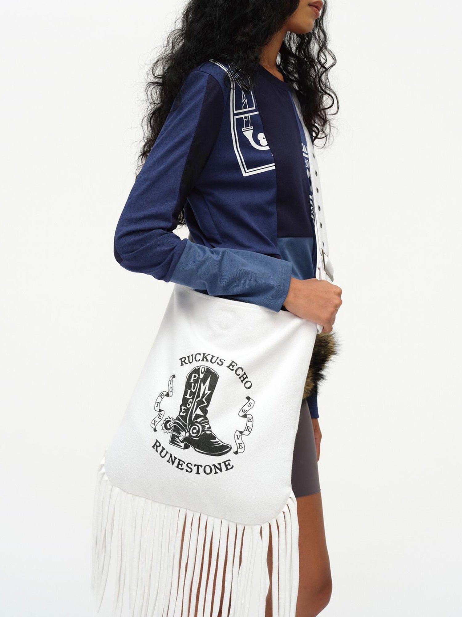 oinimi Cowboy Boot Print Fringe Crossbody Bag