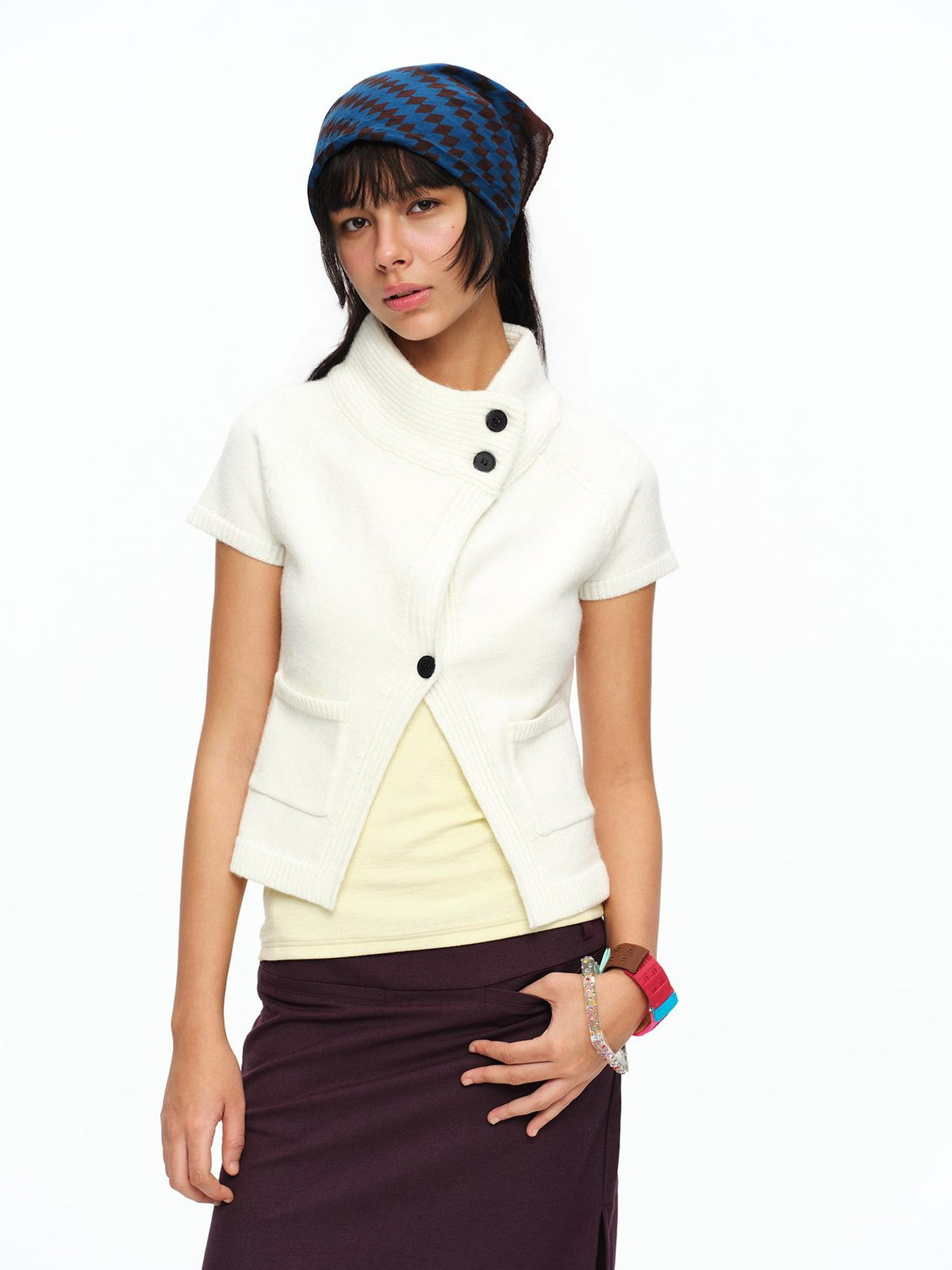 oinimi Cream Asymmetric Ribbed Stand Collar Layering Women&