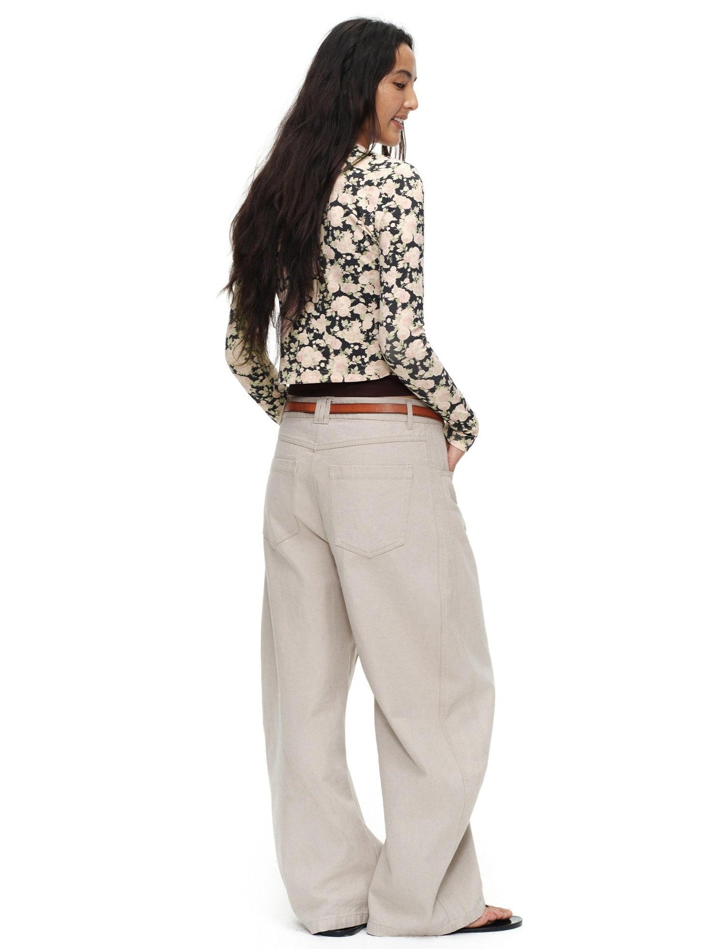 oinimi Cropped Floral Print Fitted Round Neck Women&