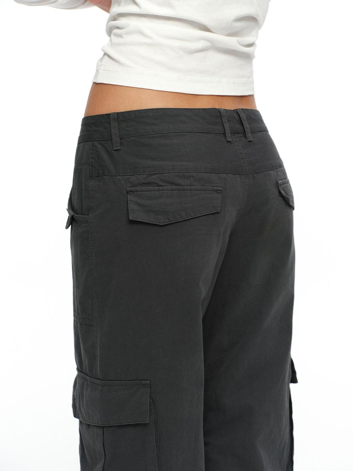 oinimi Deep Gray Multi Pocket Ruched Low Rise Straight Women&