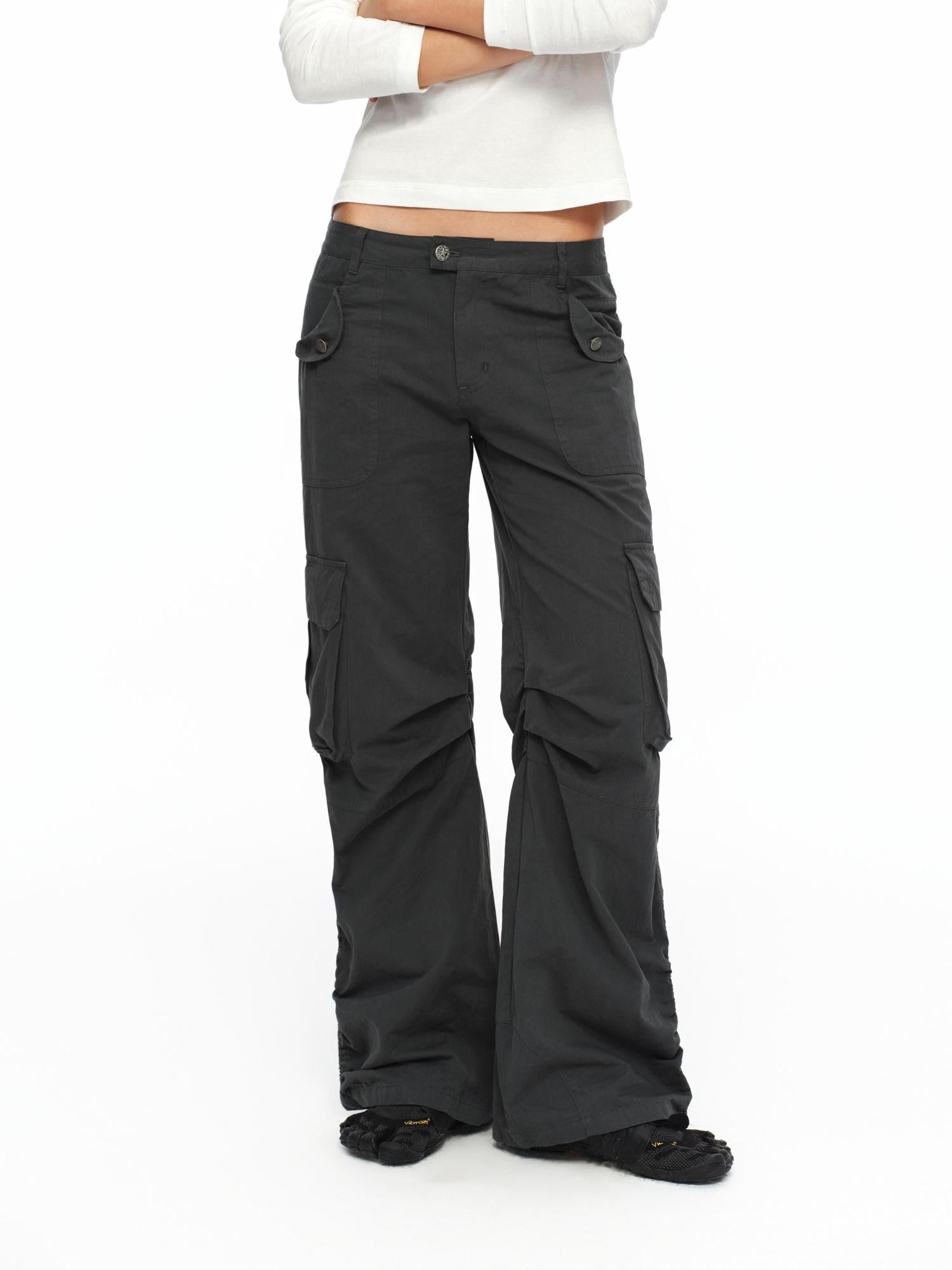 oinimi Deep Gray Multi Pocket Ruched Low Rise Straight Women&