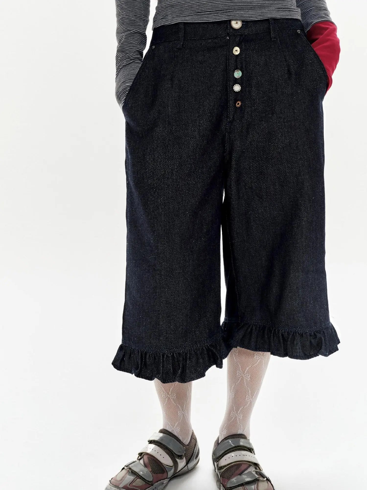 Denim Blue Ruffled Capri Pants With Playful Buttons