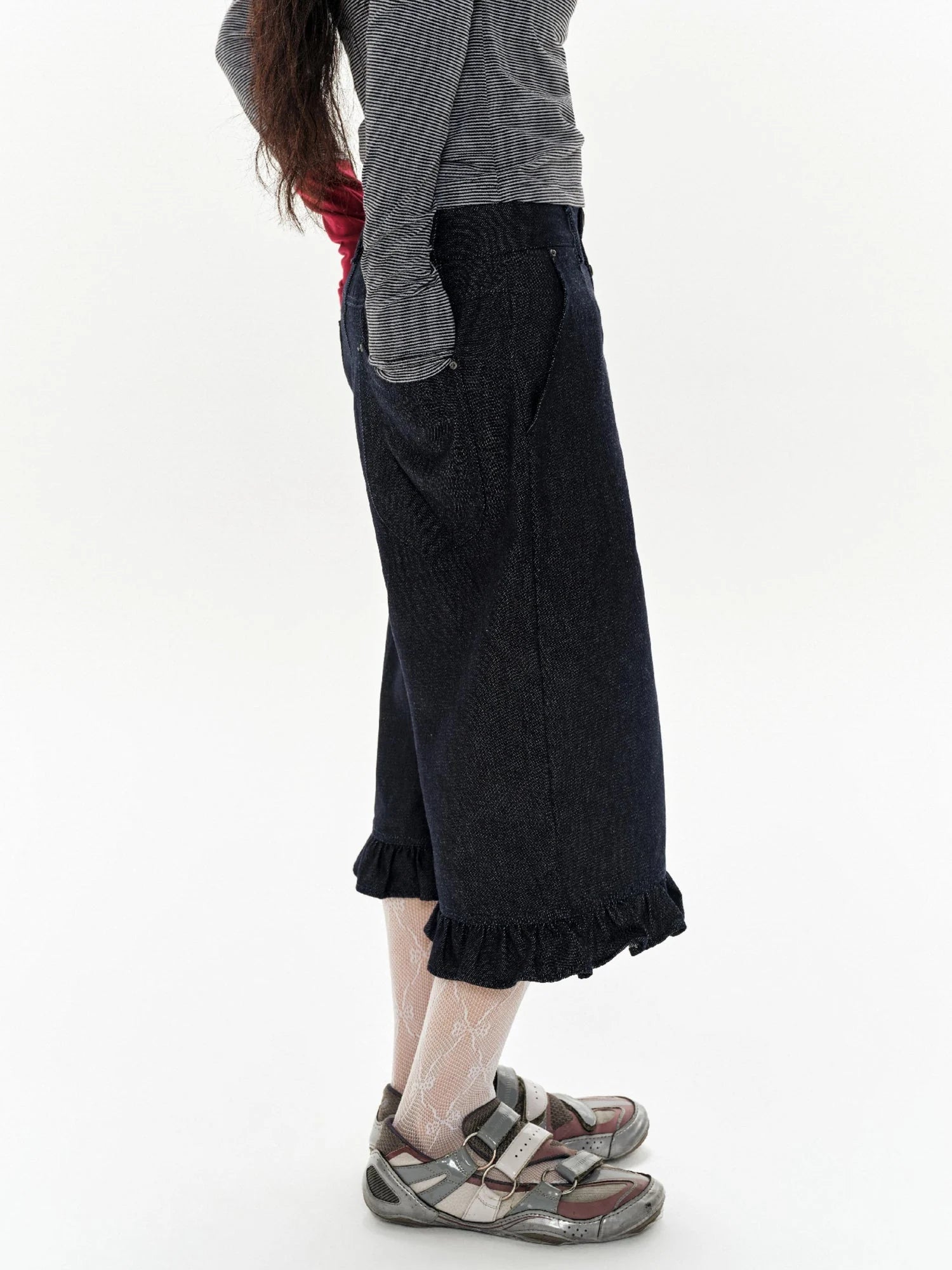 Denim Blue Ruffled Capri Pants With Playful Buttons