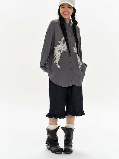 oinimi Denim Blue Ruffled Capri Pants With Playful Buttons