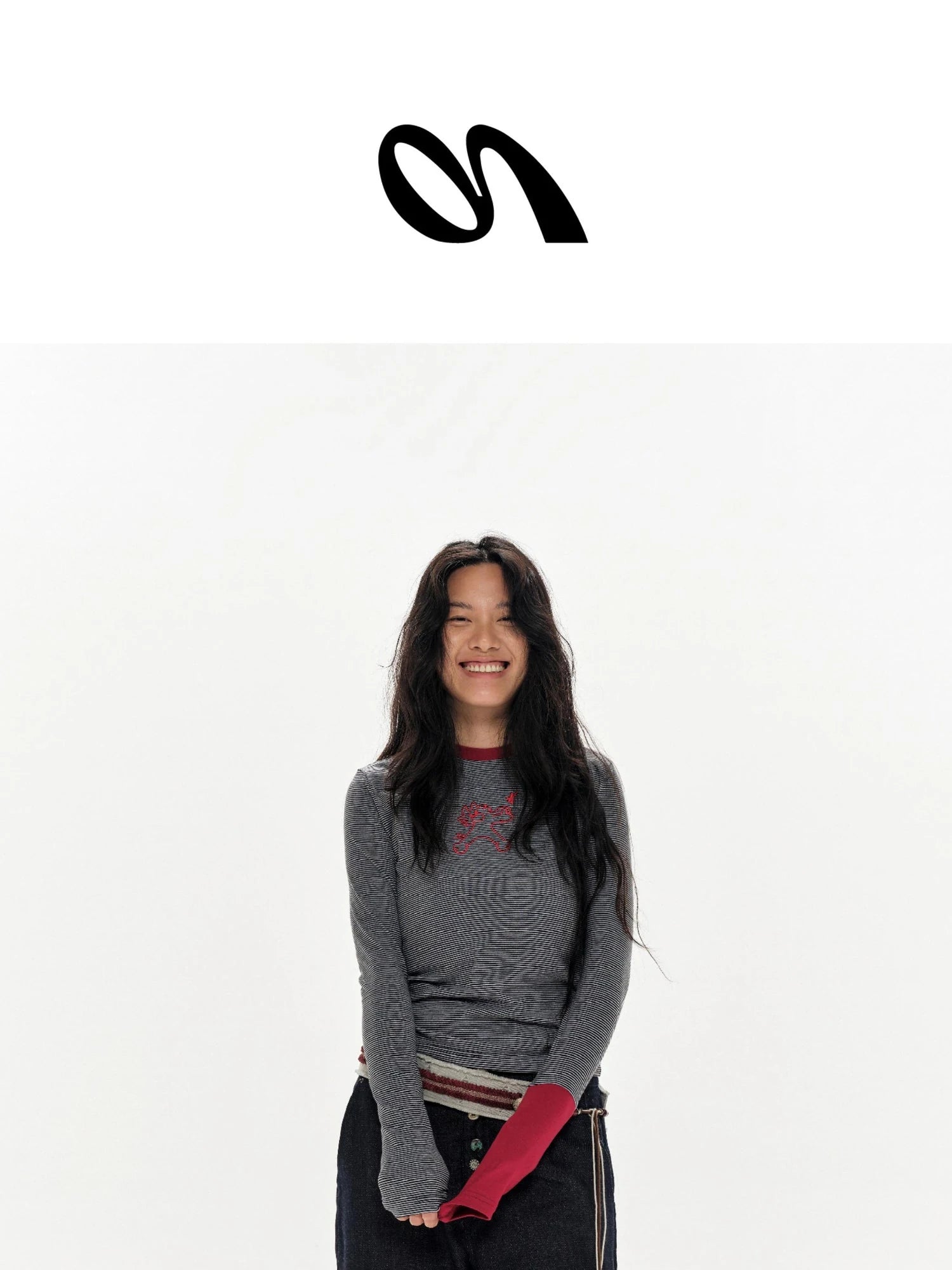 Denim Blue Ruffled Capri Pants With Playful Buttons