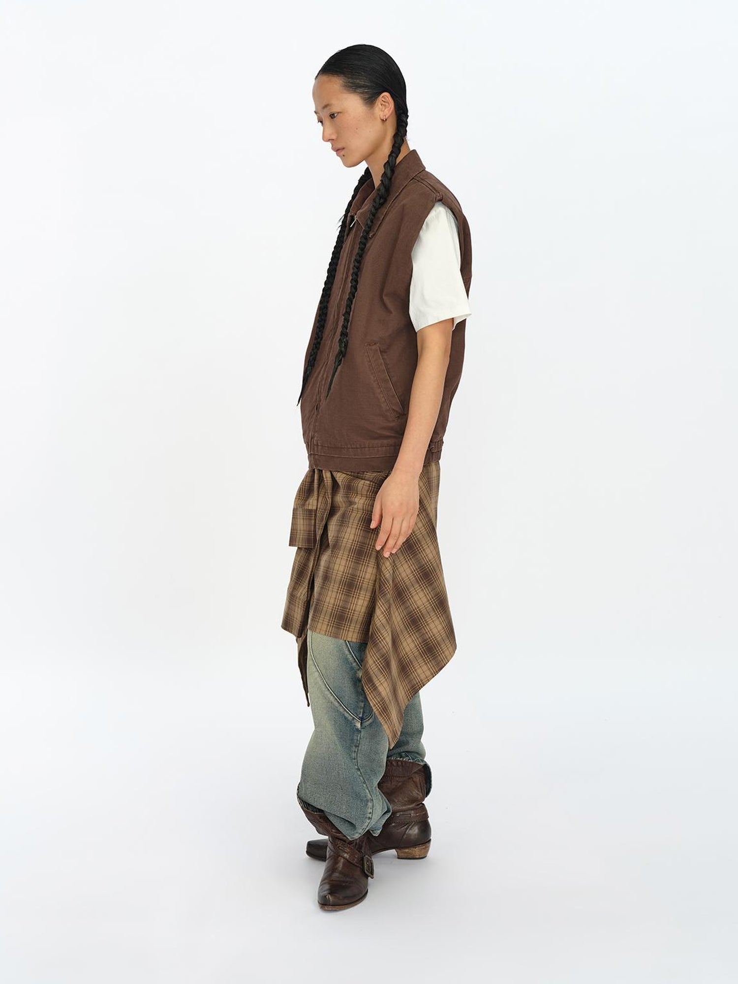 oinimi Distressed Charcoal Wide Fit Utility Vest With Shoulder Pads