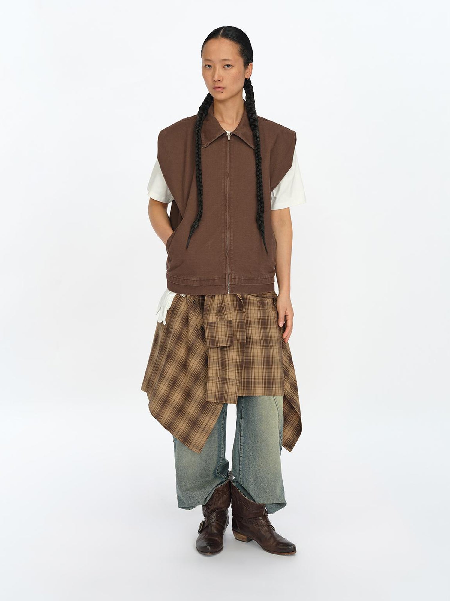 oinimi Distressed Charcoal Wide Fit Utility Vest With Shoulder Pads
